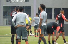 Corinthians saiu derrotado do jogo-treino com o Atltico-PR