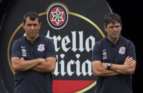 Carille e Leonardo Cuca durante o jogo-treino entre Atltico-PR e Corinthians no CT