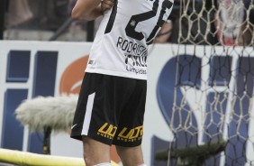 Rodriguinho abriu o placar na Arena Corinthians diante o Palmeiras, pelo Paulisto