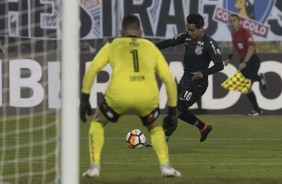 Jadson teve atuao apagada contra o Colo-Colo, no Chile, pela Libertadores 2018