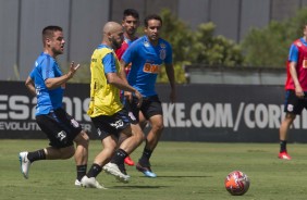 Jogadores  finalizam preparao para enfrentar o Santos, pelo Paulisto