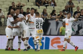 Jogadores comemorando o gol de Jadson, pela Copa do Brasil, contra o Cear