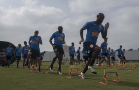Jogadores treinam forte para jogo contra o Santos, pela semifinal do Paulisto 2019