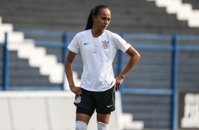 Adriana durante jogo contra o So Jos, pelo Campeonato Brasileiro Feminino