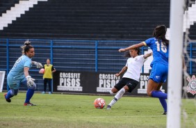 Adriana durante jogo contra o So Jos, pelo Campeonato Paulista Feminino