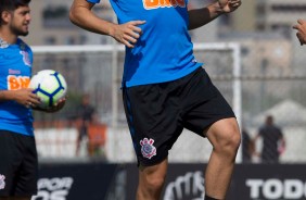 Lucas Piton durante o ltimo treino do Corinthians antes de enfrentar a Chapecoense