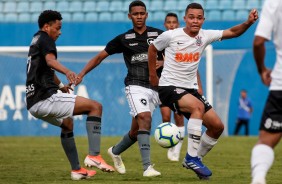 3 a 0 definiu o marcador entre Corinthians e Botafogo, pelo brasileiro Sub-17