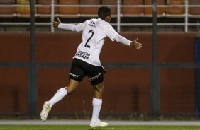 Igor comemora seu gol contra o So Paulo, pelo Brasileiro Sub-20