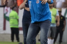 Fbio Carille durante duelo contra o Fluminense, pela Sul-Americana, no Maracan
