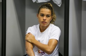 Tamires no vestirio antes do jogo contra o Juventus pelo Campeonato Paulista Feminino