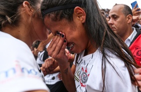 Victria comemorando o ttulo do Campeonato Paulista Feminino