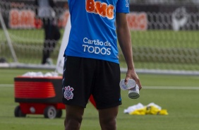 Garoto Pedrinho no treinamento do Corinthians desta sexta-feira, no CT Joaquim Grava