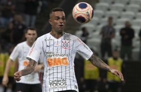 Luan em jogada contra o Botafogo-SP, pelo Campeonato Paulista