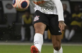 Volante Richard teve boa atuao contra o Botafogo-SP, pelo Paulisto 2020
