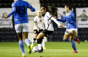 Vic Albuquerque durante partida entre Corinthians e Real Braslia, pelo Brasileiro Feminino