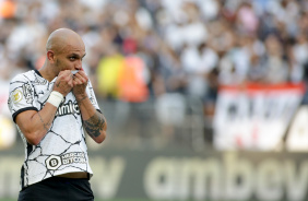 Fbio Santos foi o autor do gol do Corinthians contra o Athletico-PR