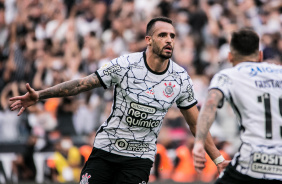 Renato Augusto fez o nico gol do Corinthians no jogo contra o Grmio na Neo Qumica Arena