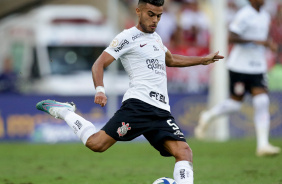 Fausto em ao no jogo do Corinthians contra o Flamengo, pelo Brasileiro 2023