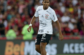 Wesley durante jogo do Corinthians contra o Flamengo, pelo Brasileiro 2023