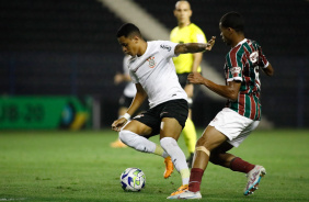 Arthur Sousa indo para o enfrentamento contra jogador do Fluminense