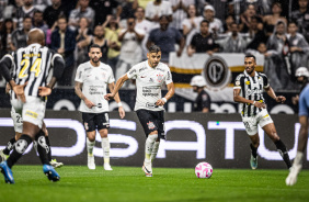 Romero no jogo entre Corinthians e Santos