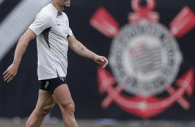 Rafael Ramos em ao durante treino do Corinthians