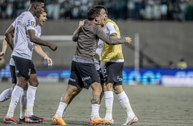 Garro e Fagner vibram aps empate do Corinthians no Drbi