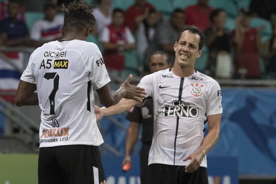 Fiel viu Corinthians perder J, em 2017, e agora Rodriguinho