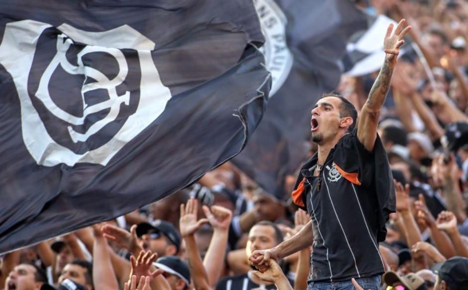 Torcida do Corinthians ter ingressos mais baratos para assistir aos jogos na Arena