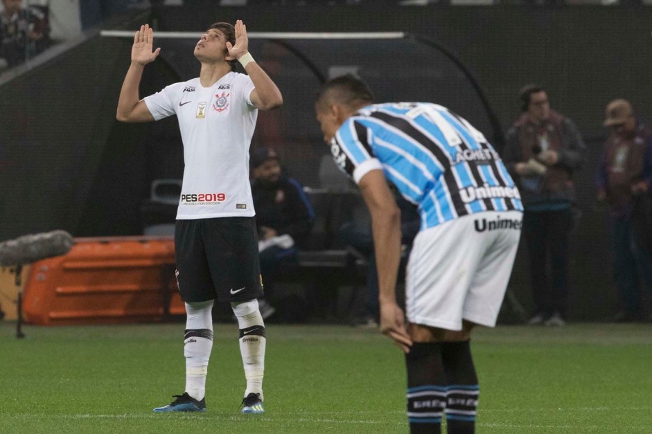 Romero durante partida contra o Grmio, na Arena Corinthians, pelo Brasileiro
