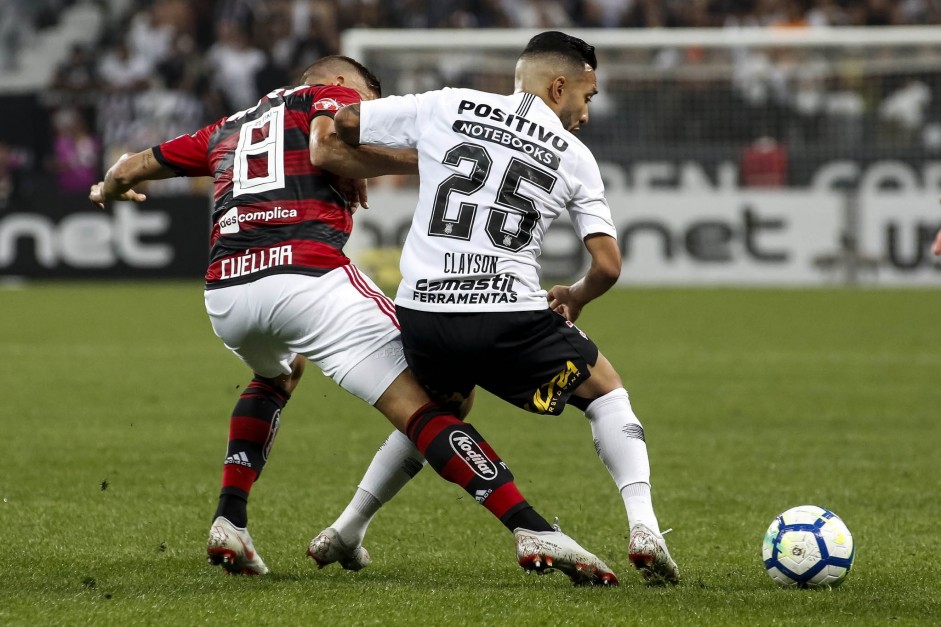 Clayson em partida contra o Flamengo, pela Copa do Brasil, na Arena Corinthians