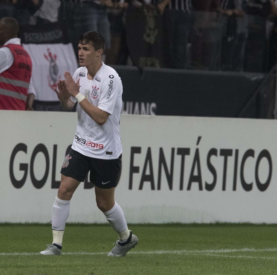 Jogadores do Corinthians lutaram at o fim para segurar a vitria