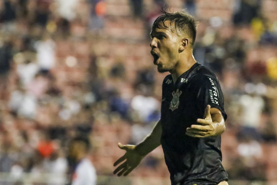 Joo Celeri anotou um, dos quatro gols, contra o Sinop, pela Copinha 2019