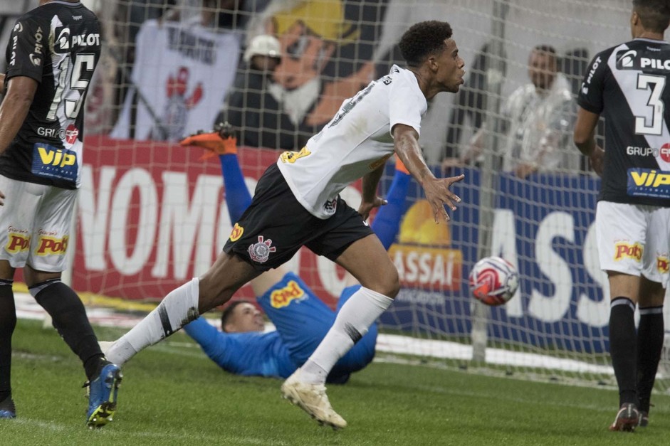 Gustagol marcou contra a Ponte Preta, na Arena Corinthians, pelo Paulisto 2019