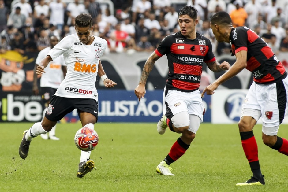 Pedrinho atuou na vitria contra o Oeste pelo Campeonato Paulista