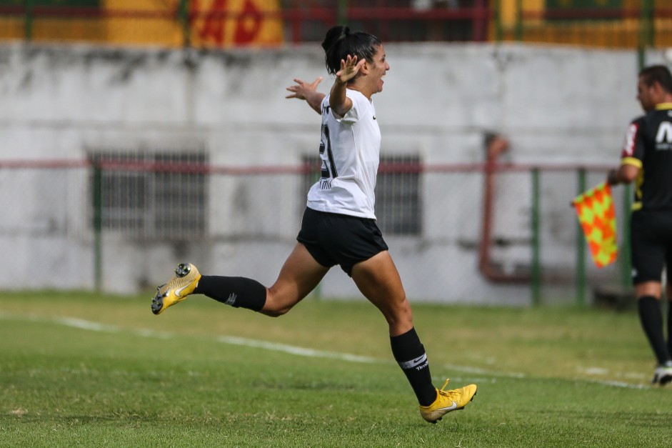 Paulinha anotou gol contra a Portuguesa, pelo Paulista Feminino