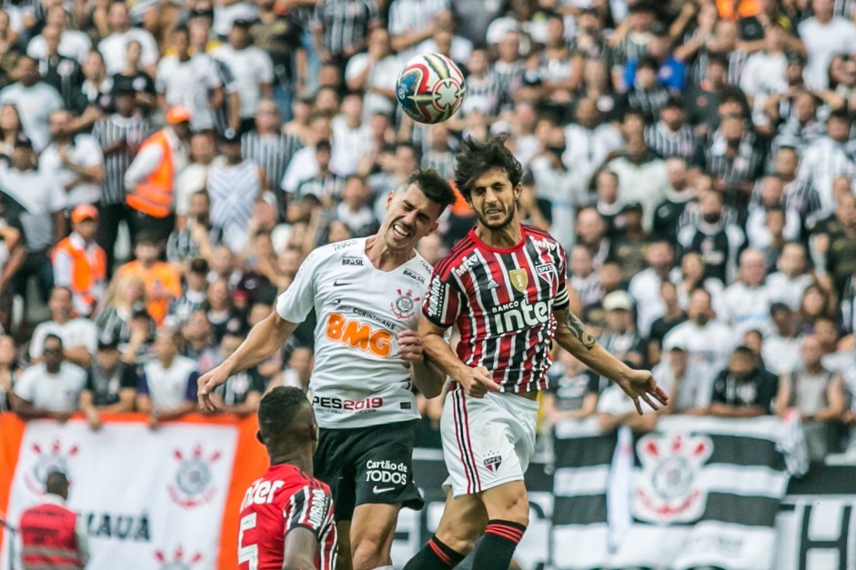 Corinthians e So Paulo brigam por colocao na parte de cima da tabela