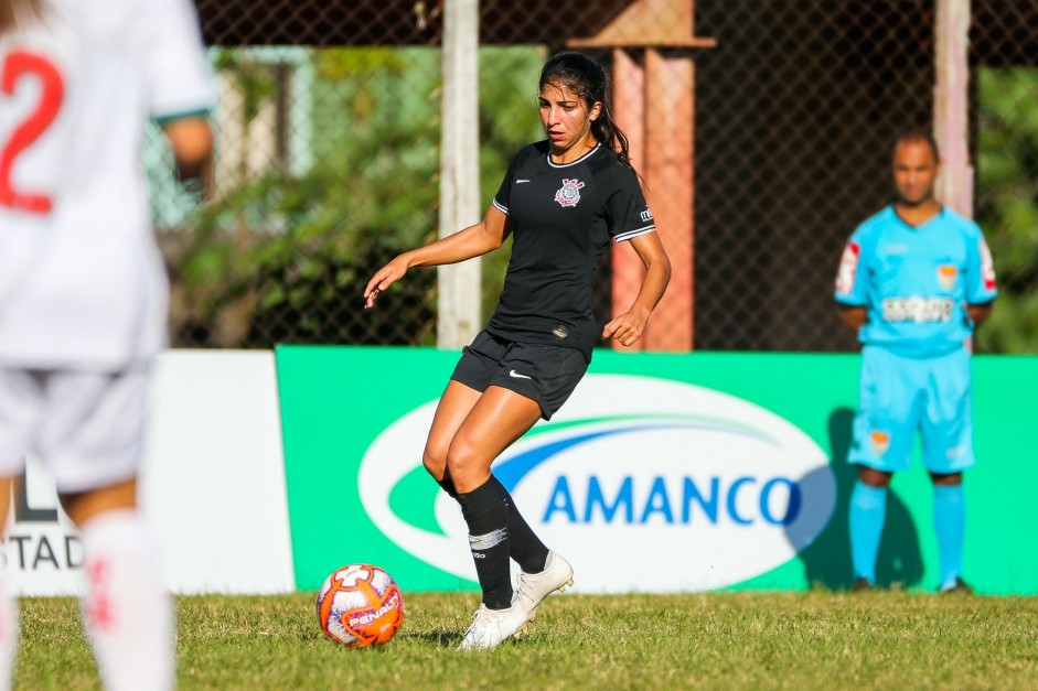 Katiscia durante jogo contra a Portuguesa, pelo Campeonato Paulista Feminino 2019