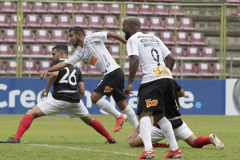 Sornoza em jogo pela Sul-Americana, pela Copa Sul-Americana, na Venezuela