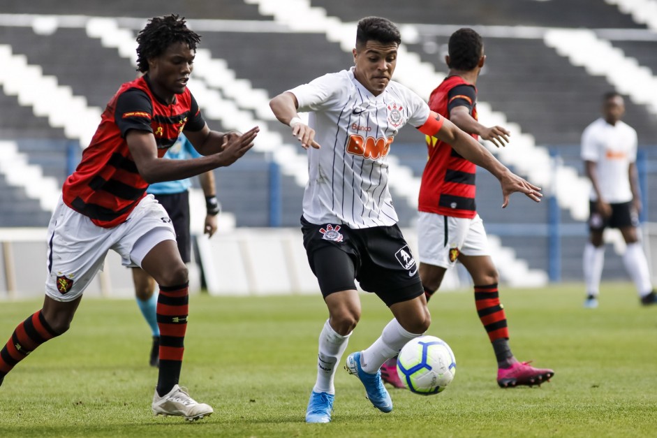 Roni no jogo contra o Sport, pelo Campeonato Brasileiro Sub-20 2019