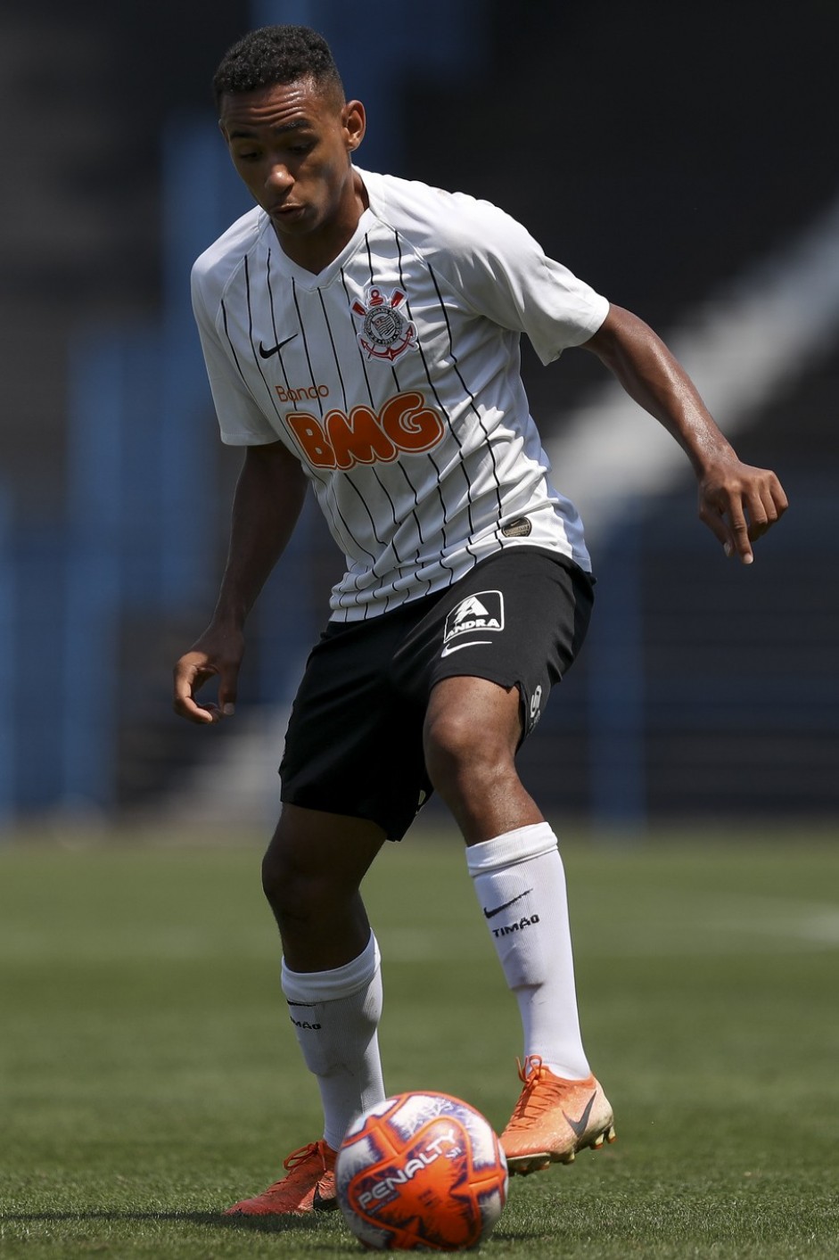 Corinthians enfrentou o Juventus pelo Campeonato Paulista Sub-17
