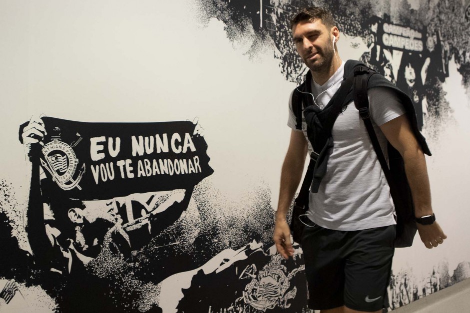 Boselli chega  Arena Corinthians para duelo contra o Vasco, pelo Brasileiro