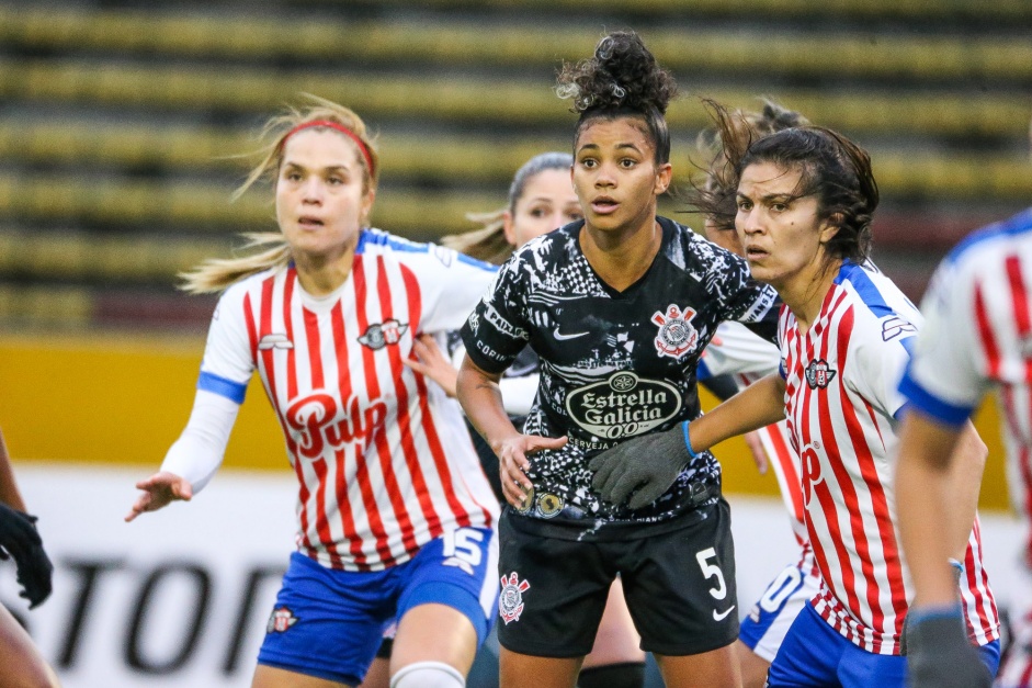 Ingryd durante jogo contra o Libertad/Limpeo pela Libertadores Feminina 2019