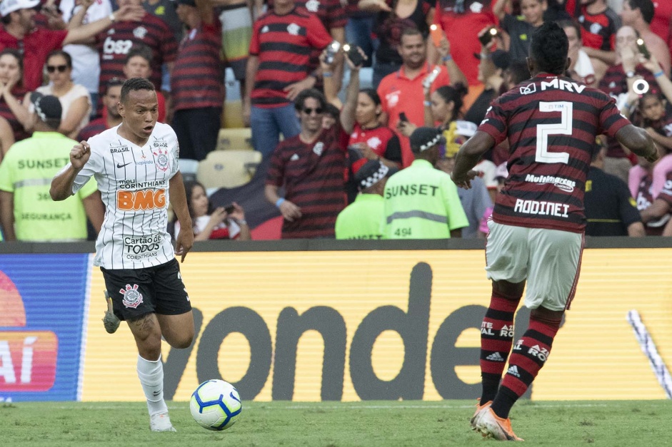 Janderson durante jogo contra o Flamengo, no Maracan, pelo Brasileiro