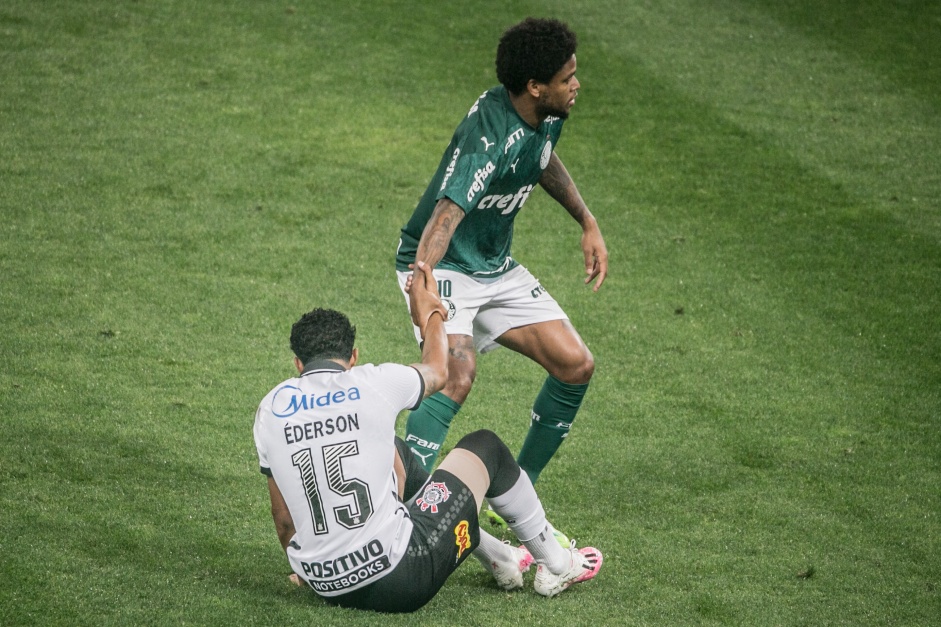 derson no empate com o Palmeiras, pela final do Paulisto 2020