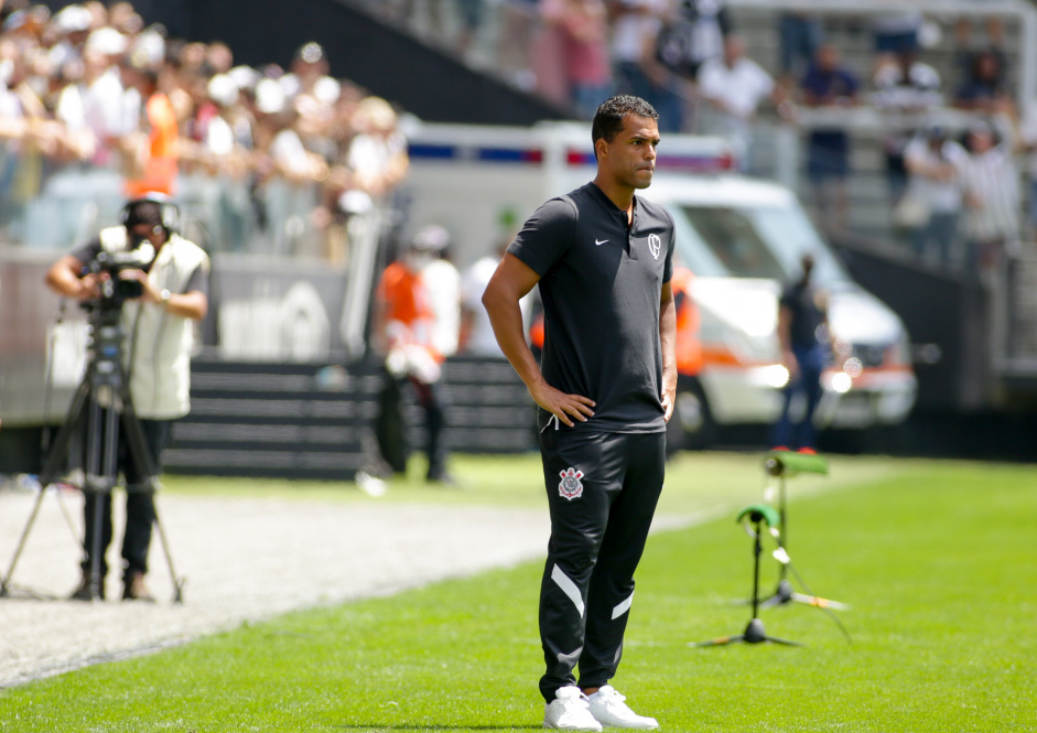 Fernando Lzaro na partida entre Corinthians e Red Bull Bragantino neste domingo