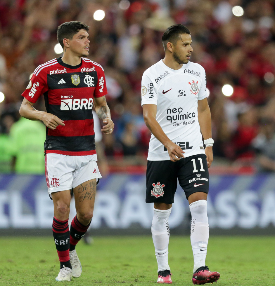 Romero durante jogo do Corinthians contra o Flamengo, pelo Brasileiro 2023