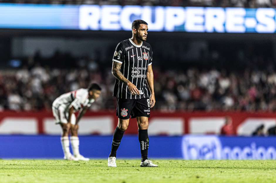 Renato Augusto em ao pelo Corinthians no Brasileiro
