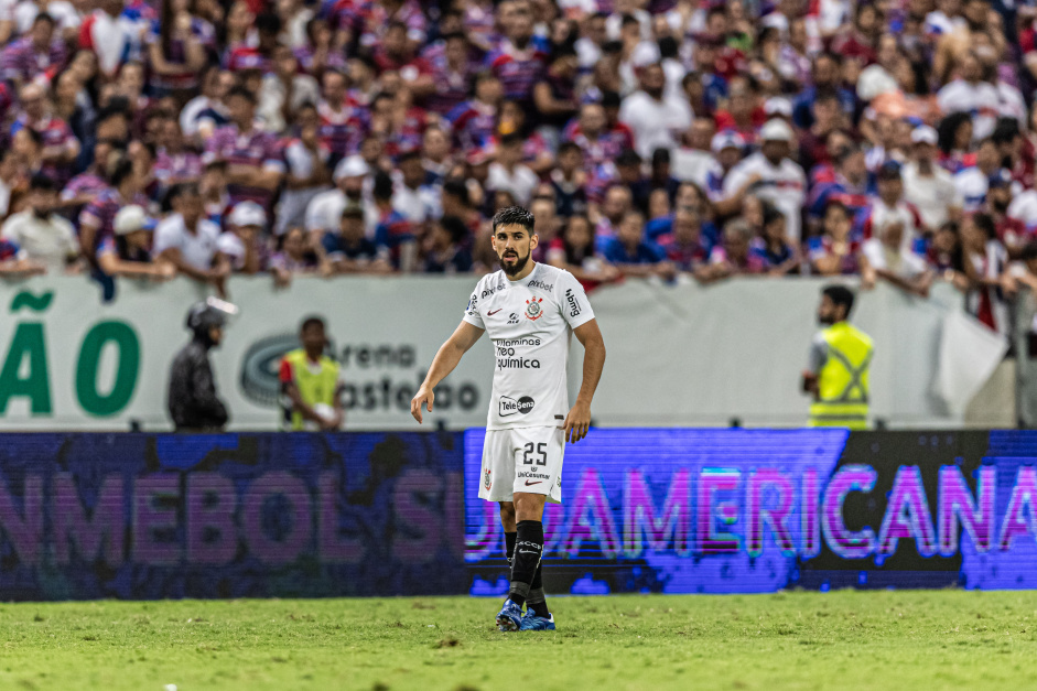 Bruno Mndez durante a partida da Sul-Americana