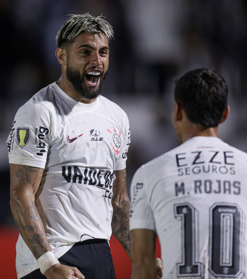 Rojas deu passe para Yuri Alberto balanar as redes contra o Botafogo-SP
